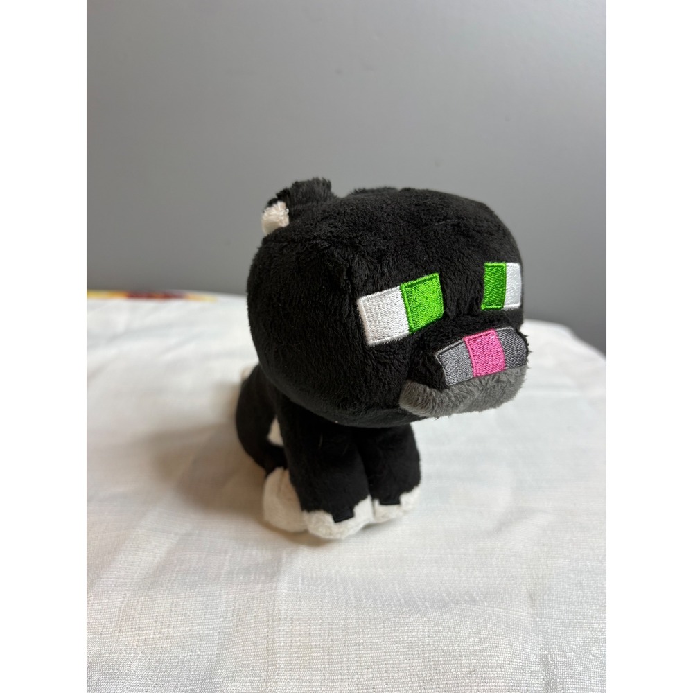 Minecraft Tuxedo Cat Plush Black White Stuffed Animal Toy Jinx Mojang